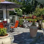 T.h.ny Village 3* تيهاني