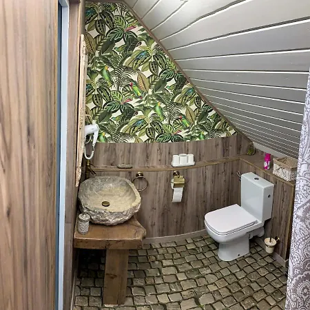 Guest house T.h.ny Village