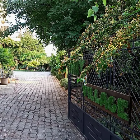 Pensionat T.h.ny Village Tihany