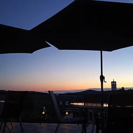 T.h.ny Village Vendégház Tihany