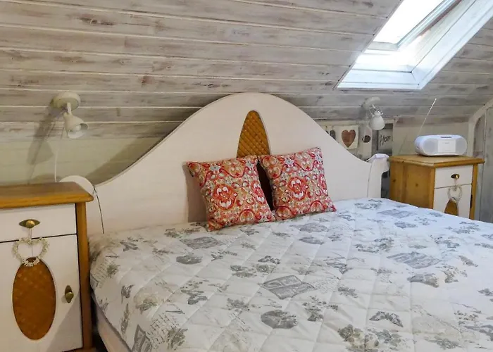 T.h.ny Village Гостевой дом 3*