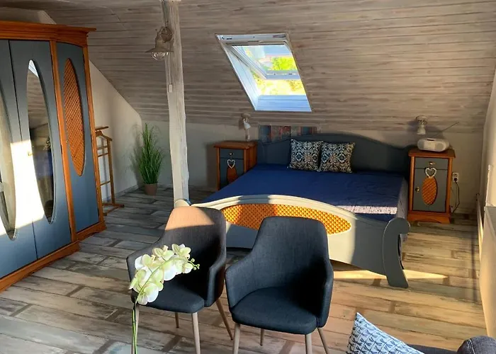 T.h.ny Village Гостевой дом 3*