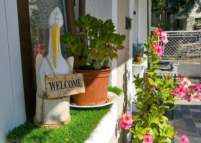 Gasthof T.h.ny Village