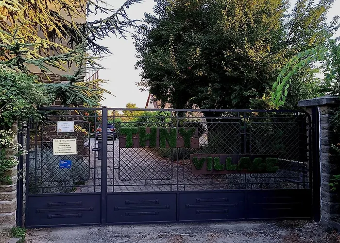 T.h.ny Village Гостевой дом