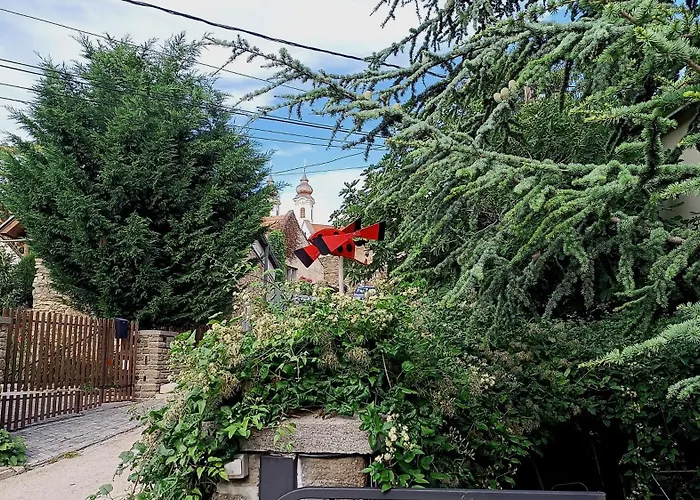 T.h.ny Village Gasthof 3*